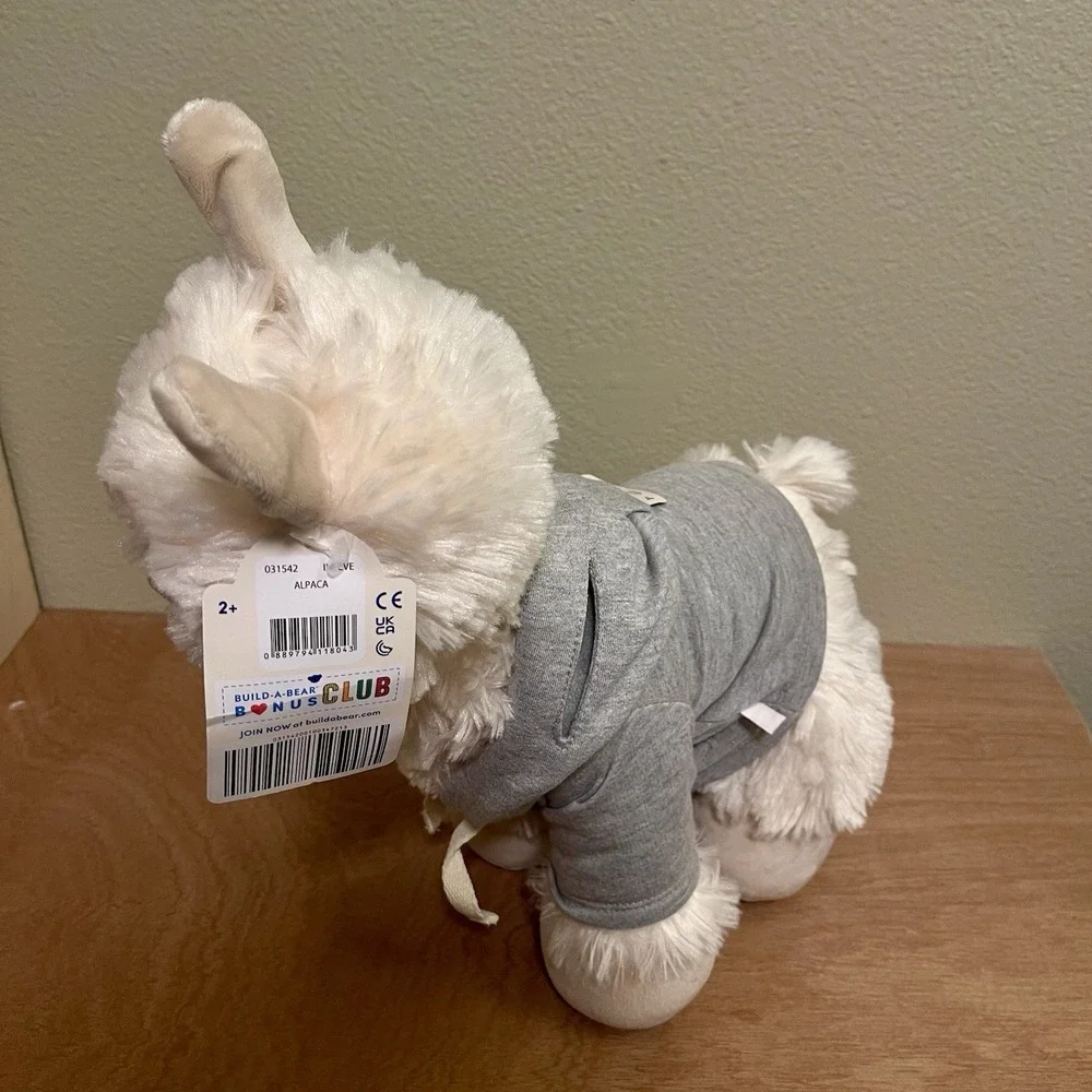 NWT Build A Bear  Workshop  Wooly Alpaca Plush Toy Cream & NWT Gray Hoodie‎